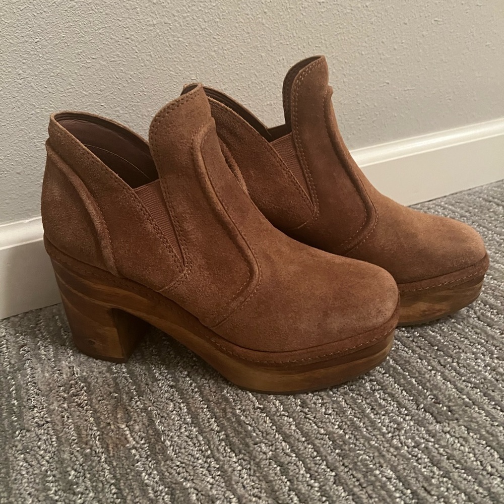 Matisse Jolie Suede Topstitch Platform Bootie